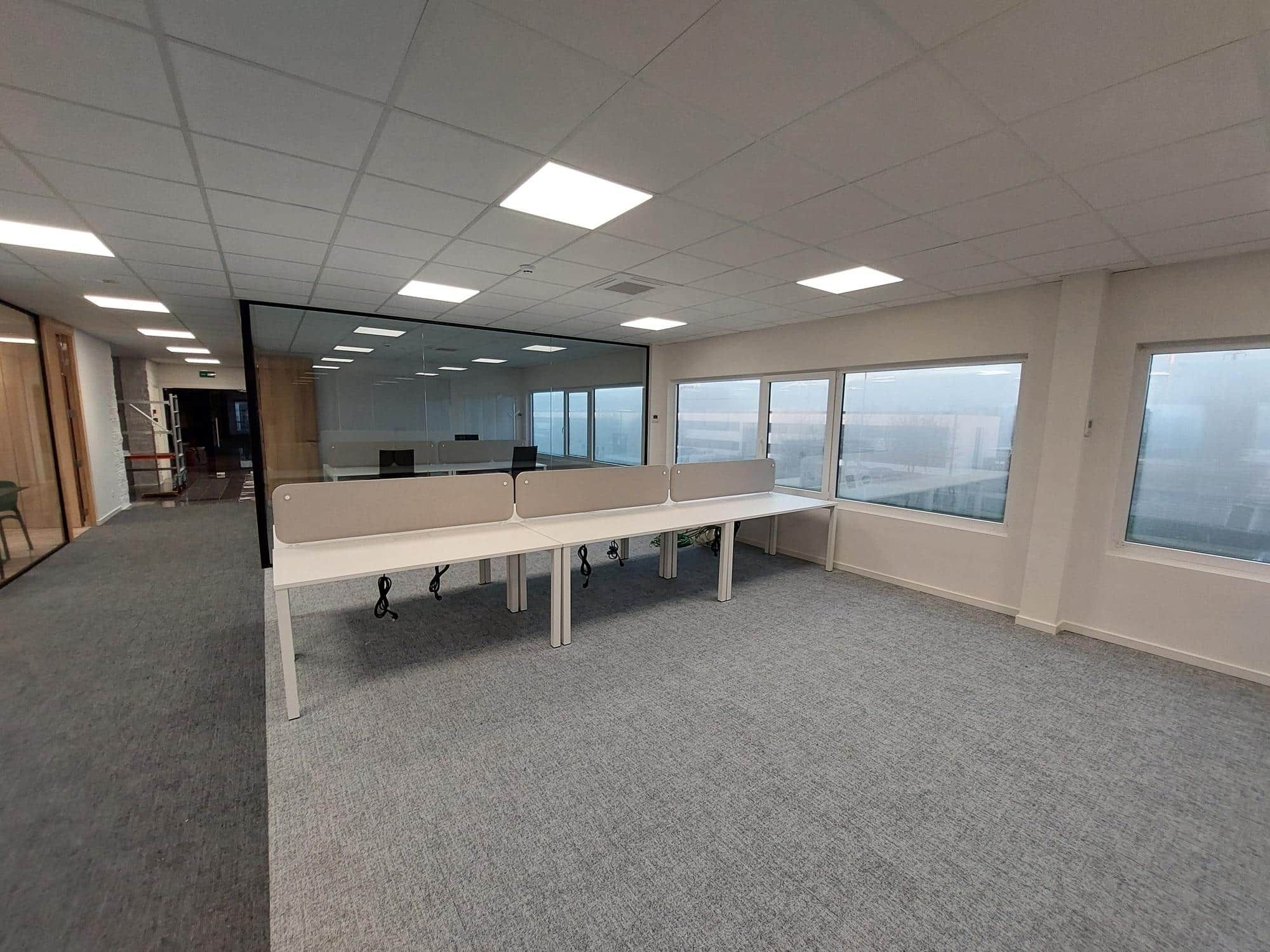 Bureau 200m² Tournai