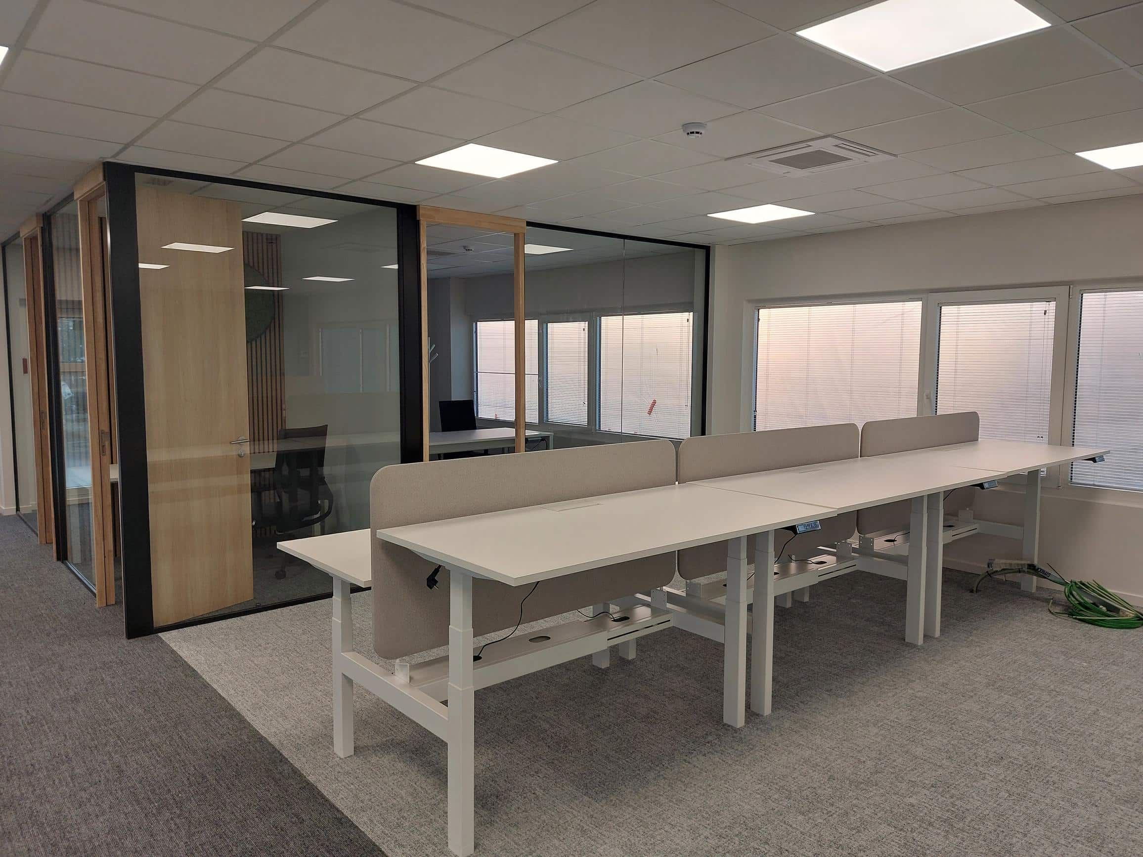 Bureau 200m² Tournai